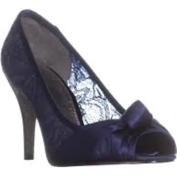 Adrianna Papell Francesca Bow Slim Heels Indigo Satin 8.5 W (HOLD) - Picture 9 of 15